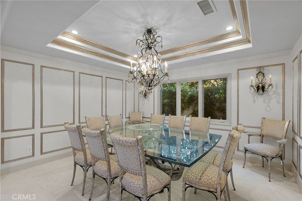 Chandelier, Dining room, Interior, Recessed Lighting