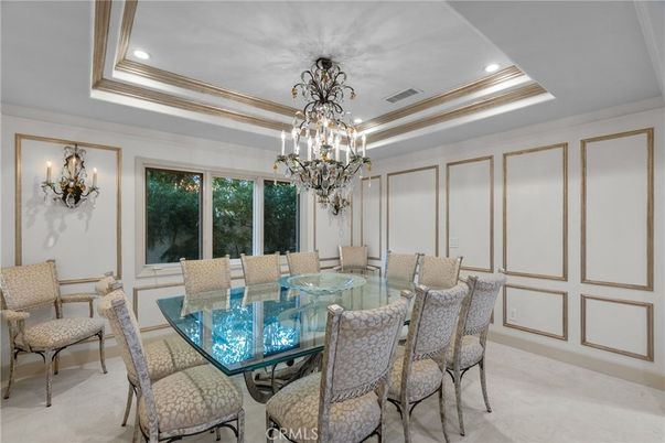 Chandelier, Dining room, Interior, Recessed Lighting