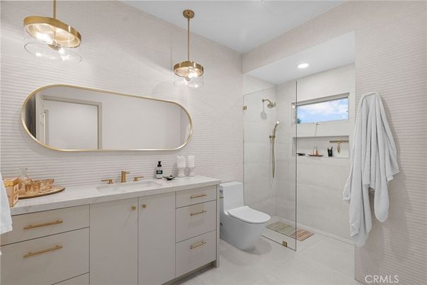 Bathroom, Dual Sink Vanities, Glass Shower, Interior, Pendant Lights, Recessed Lighting