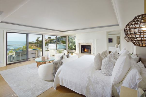 Bedroom, Fireplace, Interior, Water, Wood Texture Flooring
