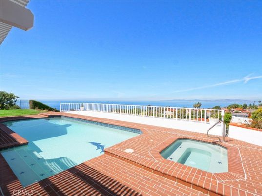 Exterior, Pool, Water