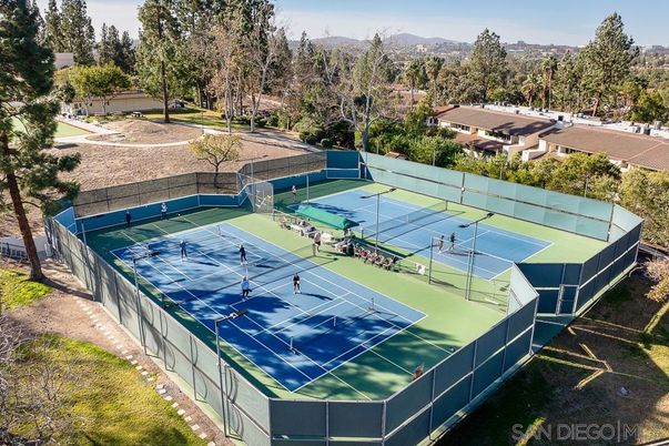 Exterior, Tennis Courts
