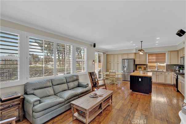 Interior, Kitchen, Living room, Pendant Lights, Recessed Lighting, Stainless Steel Appliances, Wood Texture Flooring