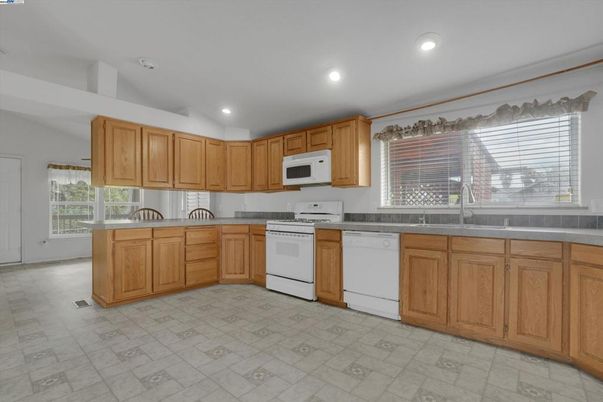 Interior, Kitchen, Recessed Lighting