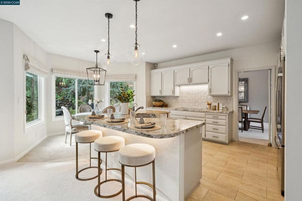 Dining room, Interior, Kitchen, Pendant Lights, Recessed Lighting