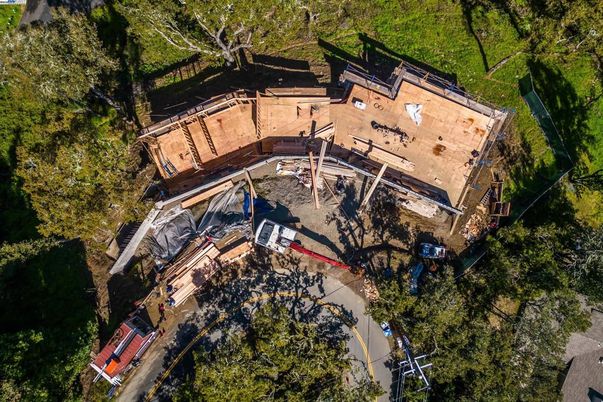 Exterior, Drone