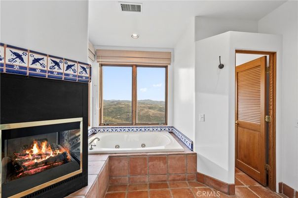 Bathroom, Fireplace, Interior, Recessed Lighting