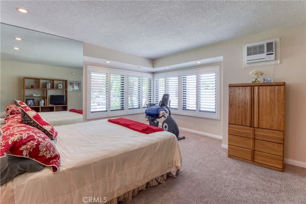 Bedroom, Fitness Equipment, Interior, Recessed Lighting