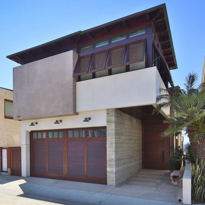 Attached, Exterior, Facade, Modern