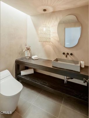 Bathroom, Interior, Pendant Lights