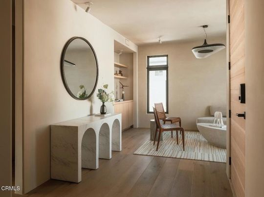 Interior, Pendant Lights, Wood Texture Flooring