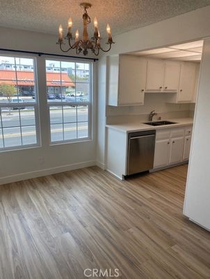 Chandelier, Empty room, Interior, Kitchen, Wood Texture Flooring