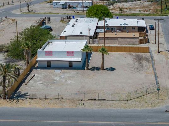 Exterior, Drone