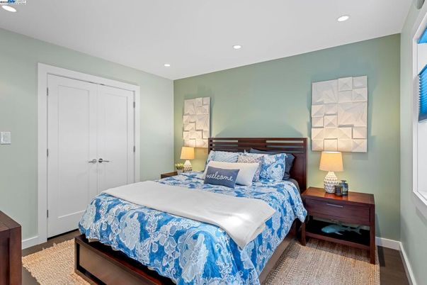 Bedroom, Interior, Recessed Lighting