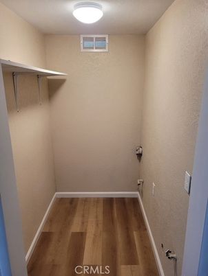 Empty room, Interior, Walk-in Closets, Wood Texture Flooring
