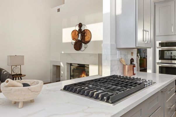 Fireplace, Interior, Kitchen, Stainless Steel Appliances
