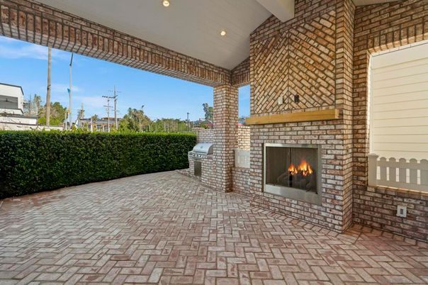 Exterior, Fireplace