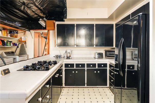 Interior, Kitchen, Tile Countertops
