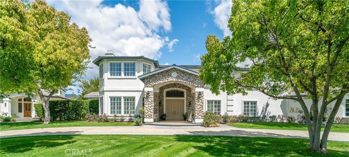 Backyard, Exterior, Facade, Mediterranean