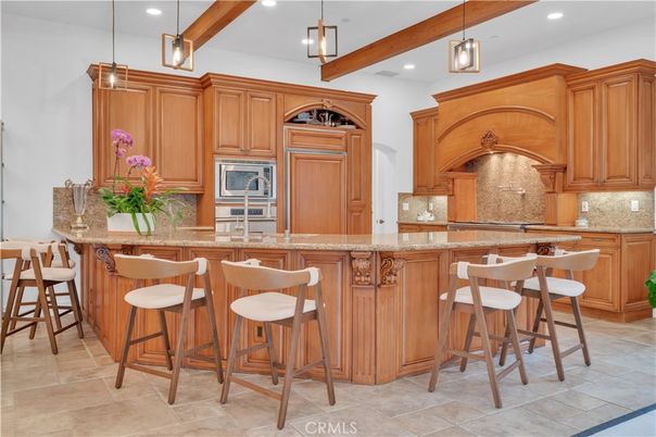 Interior, Kitchen, Pendant Lights, Recessed Lighting, Wooden Beams