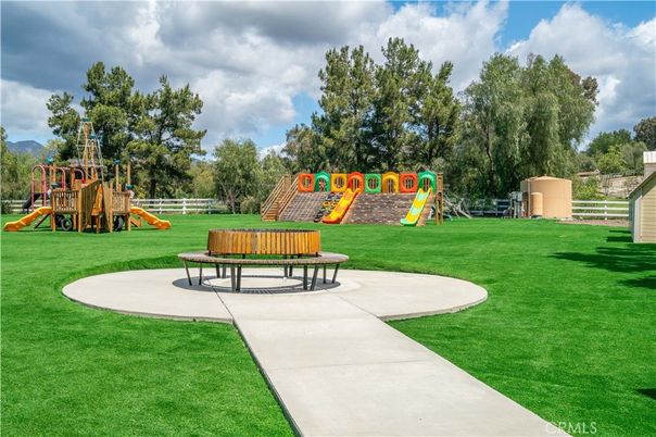 Backyard, Exterior, Playground