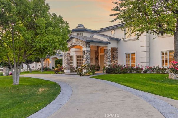 Backyard, Exterior, Facade, French Provincial
