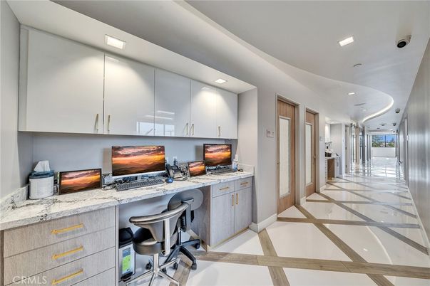 Interior, Recessed Lighting