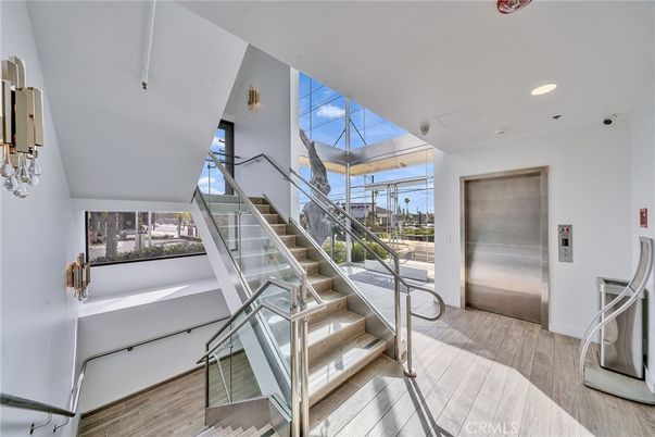 Elevator, Interior, Recessed Lighting, Wood Texture Flooring