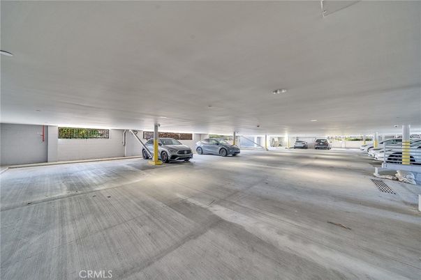 Garage, Interior, Recessed Lighting