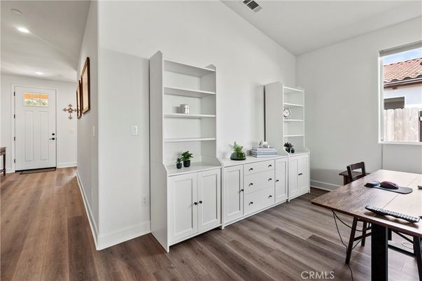 Home Office, Interior, Recessed Lighting, Wood Texture Flooring