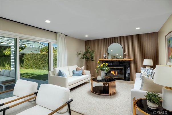 Fireplace, Interior, Living room, Recessed Lighting