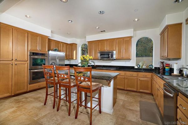 Dining room, Interior, Kitchen, Recessed Lighting, Stainless Steel Appliances