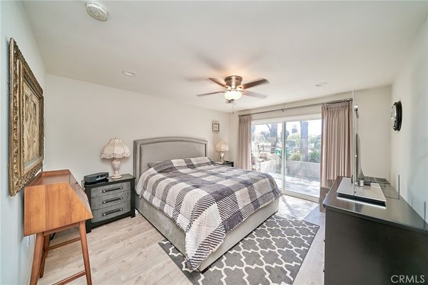 Bedroom, Home Office, Interior, Recessed Lighting, Wood Texture Flooring
