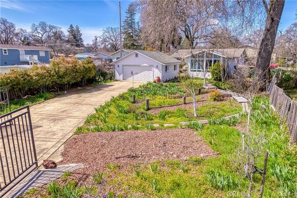 Backyard, Detached Garage, Exterior
