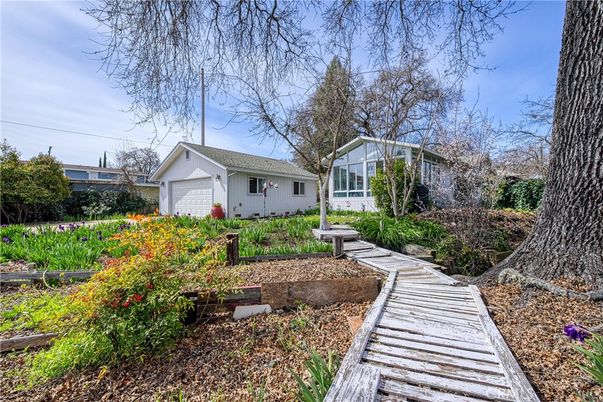Backyard, Detached Garage, Exterior