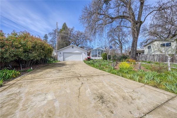 Backyard, Detached Garage, Exterior