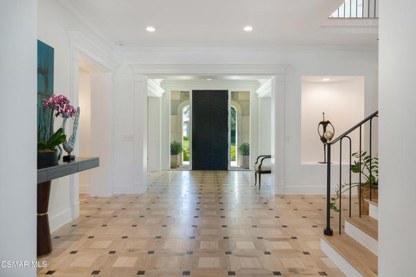 Interior, Recessed Lighting