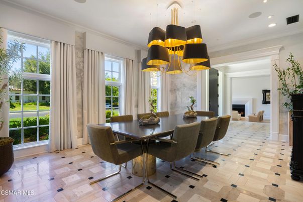 Chandelier, Dining room, Fireplace, Interior, Pendant Lights, Recessed Lighting, Wood Texture Flooring