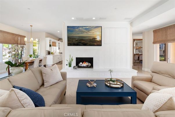 Dining room, Fireplace, Interior, Living room, Pendant Lights, Recessed Lighting