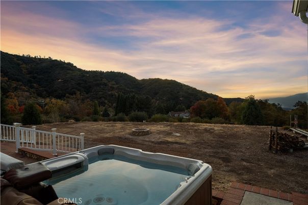 Backyard, Exterior, Hot Tub