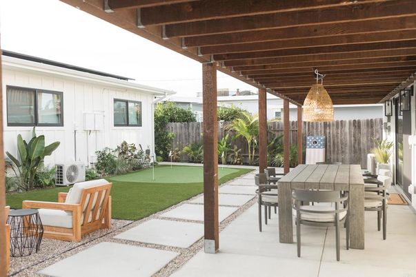 Backyard, Exterior