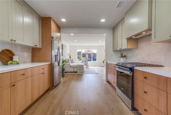 Interior, Kitchen, Living room, Recessed Lighting, Wood Texture Flooring