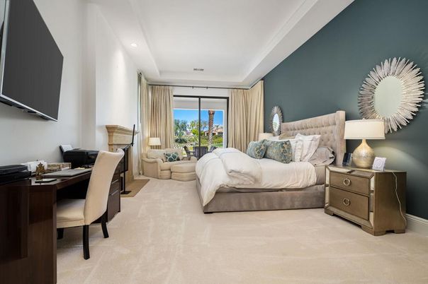 Bedroom, Home Office, Interior, Recessed Lighting, Water