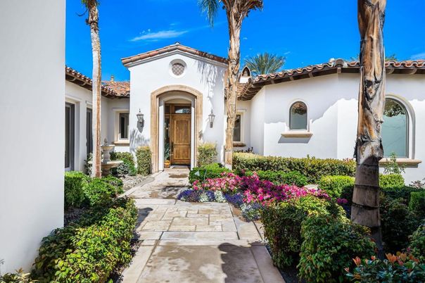 Exterior, Facade, Spanish Mediterranean