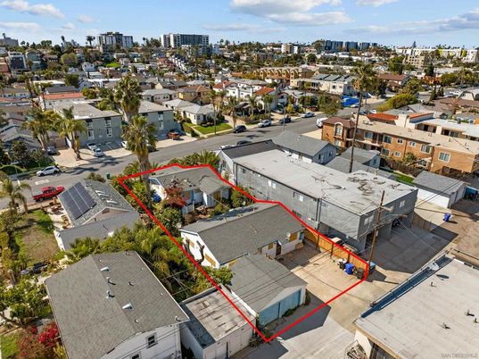 Exterior, Drone