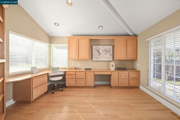 Home Office, Interior, Recessed Lighting, Wood Texture Flooring