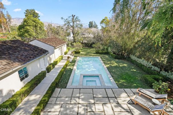 Backyard, Exterior, Pool