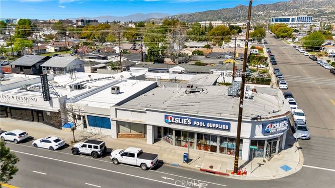 Exterior, Drone