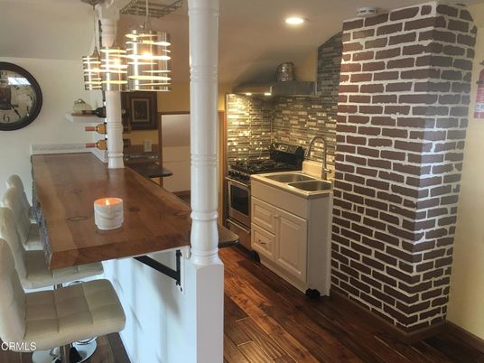 Dining room, Interior, Kitchen, Pendant Lights, Recessed Lighting, Stone Walls, Wood Texture Flooring