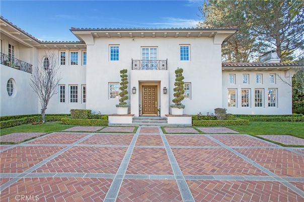 Backyard, Exterior, Facade, Mediterranean